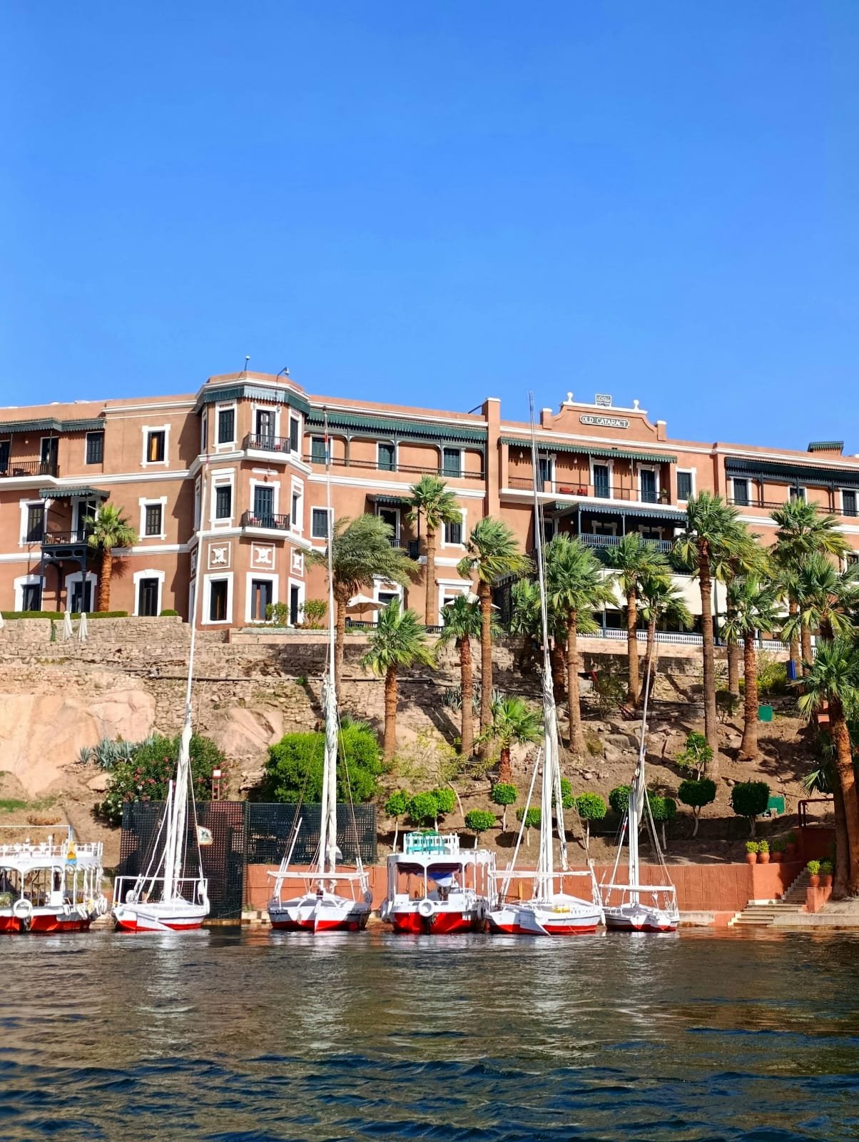 Ägypten in 10 Tagen: Pyramiden, Nilkreuzfahrt & Rotes Meer Deluxe